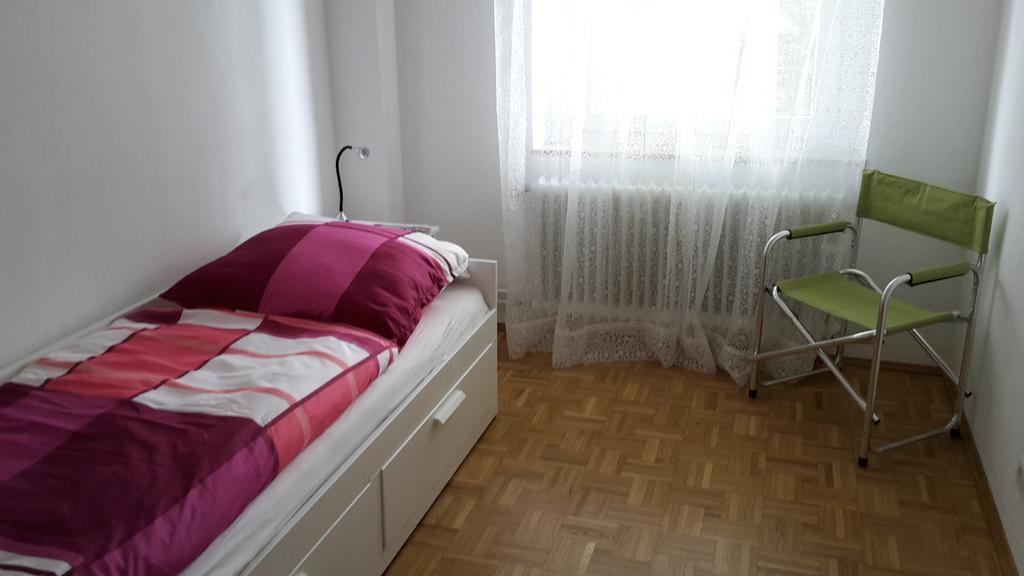 Schoene Ferien Und Messewohnung Naehe Duesseldorf Und Koeln ハーン エクステリア 写真